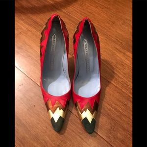 Unique Ashley Dearborne Heels